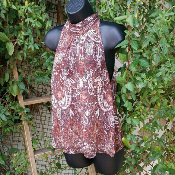 Intermix‎ silk Top - Picture 1 of 4